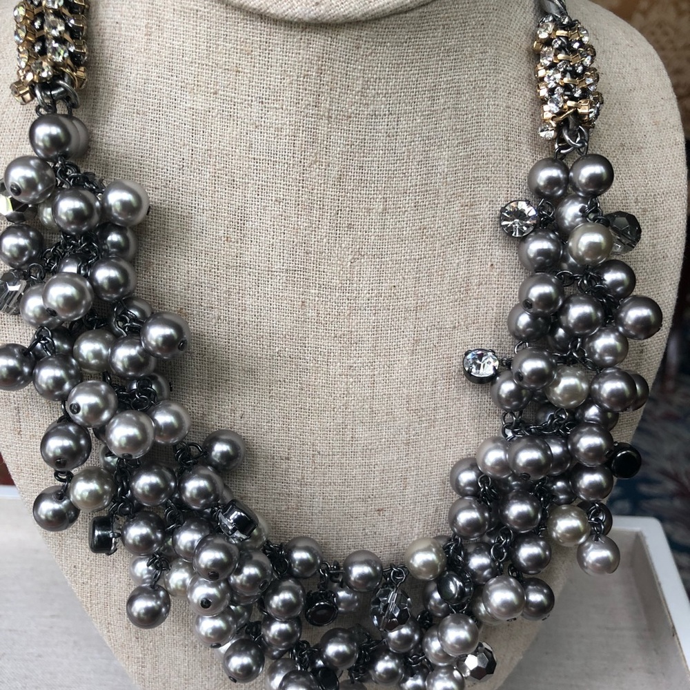 Isadora pearl bib necklace